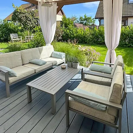 2 Bedroom Amazing In * Pogorzelica (Gmina Rewal)
